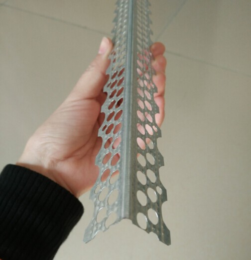 Aluminium corner beads (28)