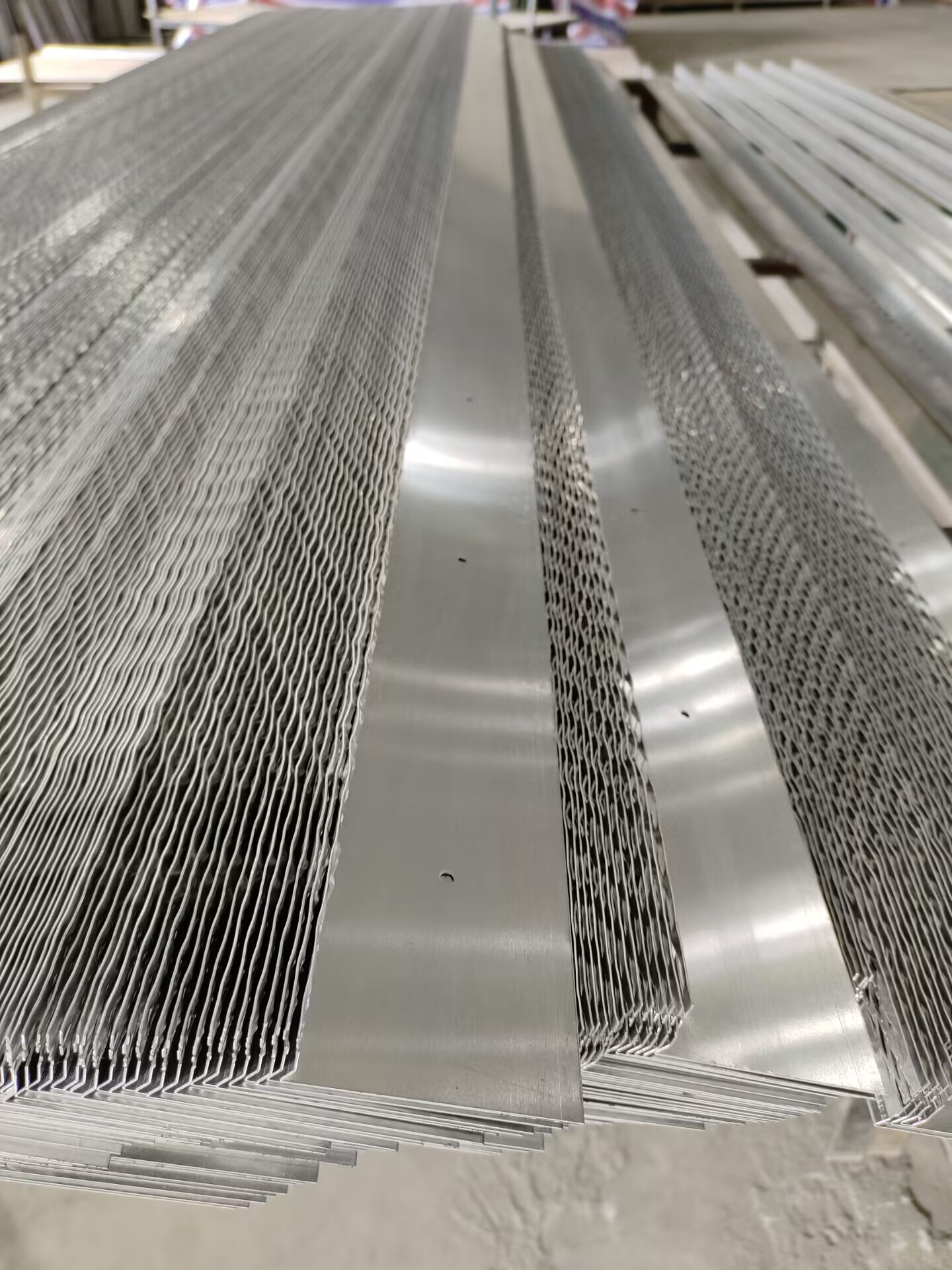 Aluminum Reveal Beads (9)